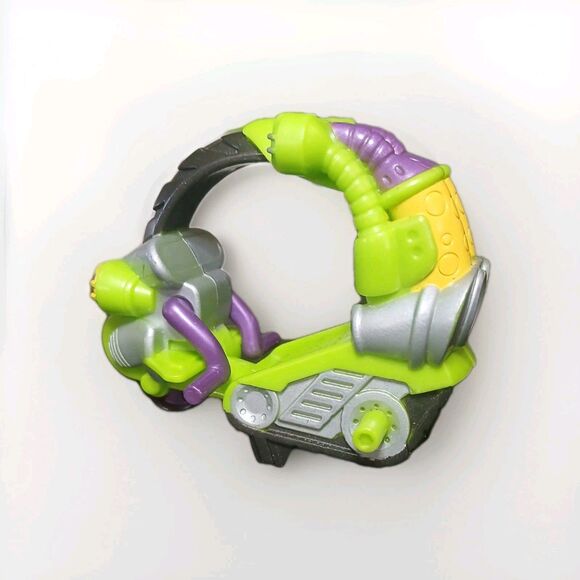 Playskool Heroes Marvel Super Hero Adventures Hulk Tread Racer Vehicle - Picture 4 of 4